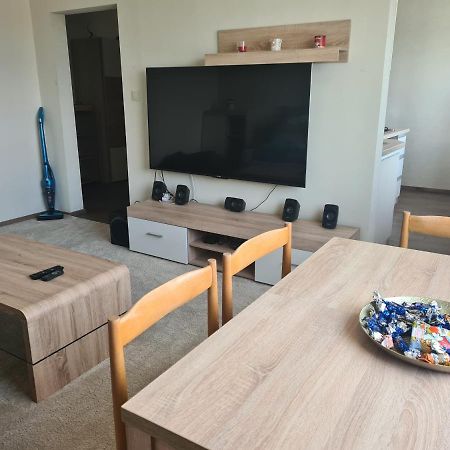 Apartman Valentin Komárno Exterior foto
